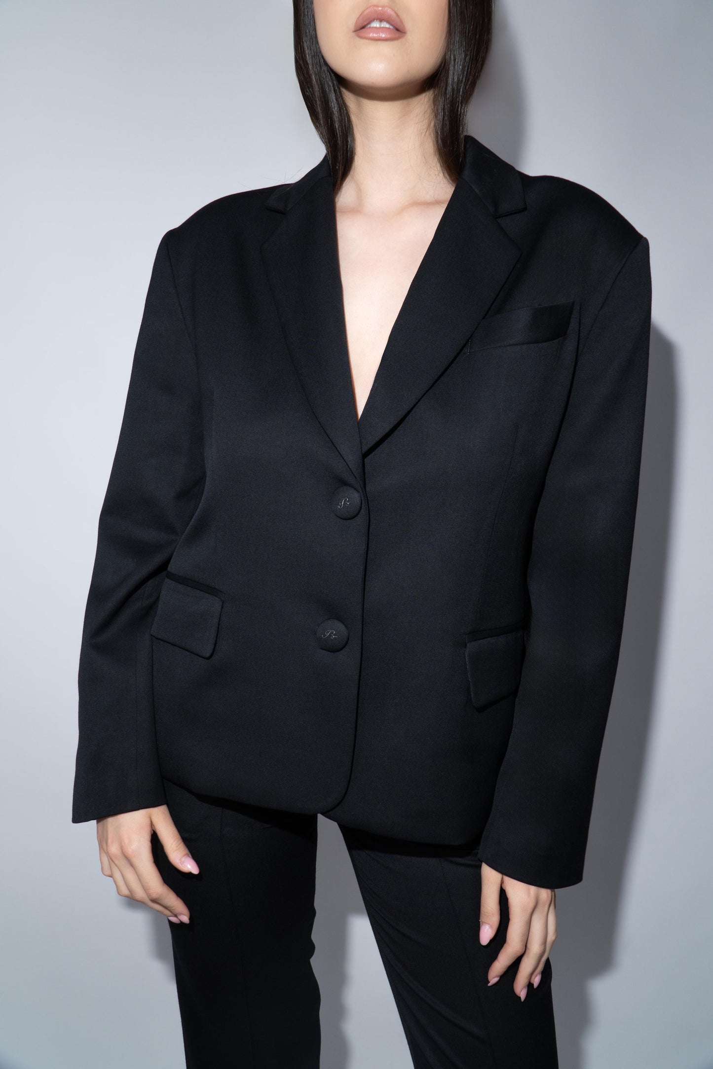 Kate - Sacou Negru